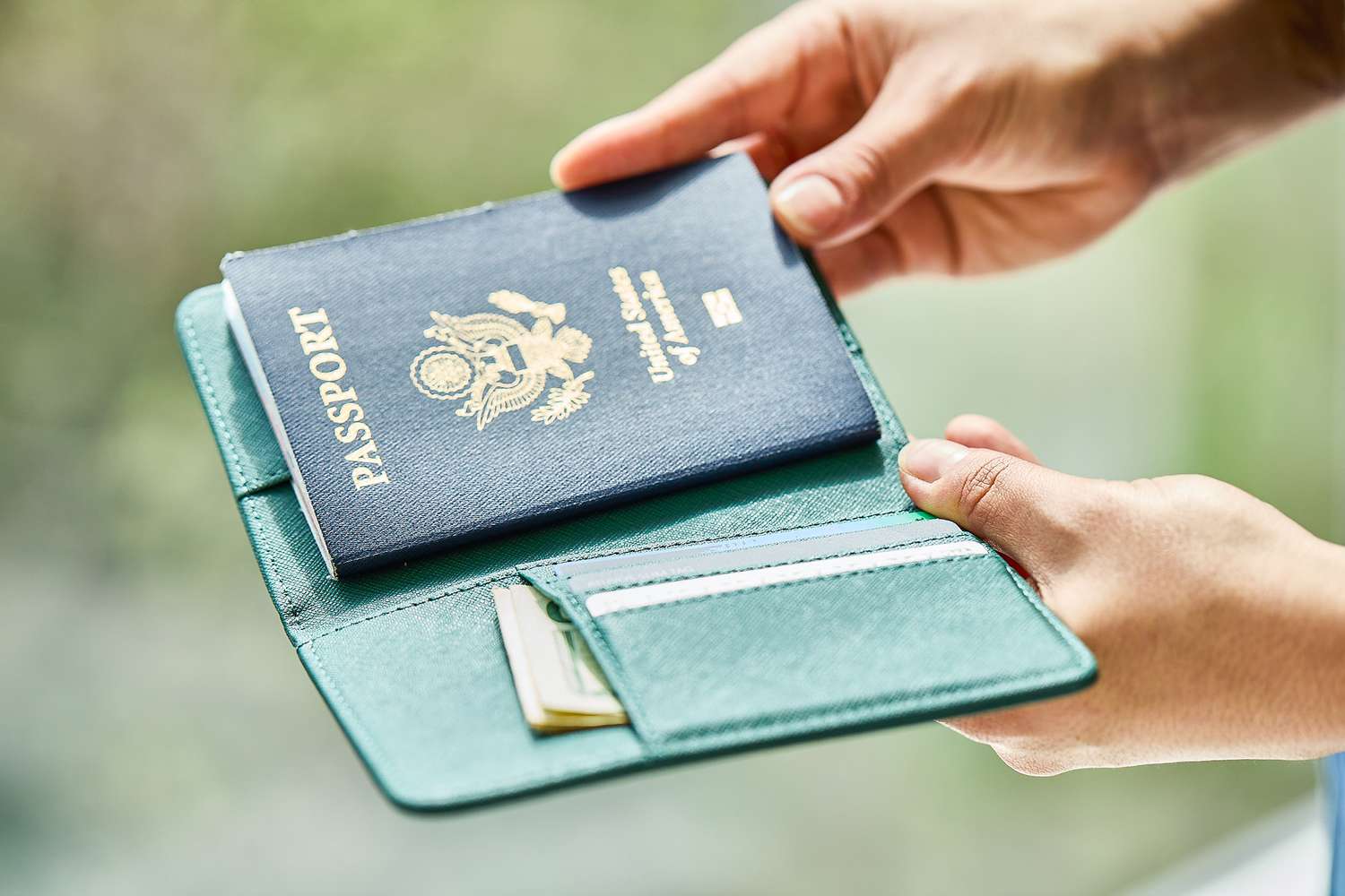 Passport Validity: Guide to the 6-Month Rule