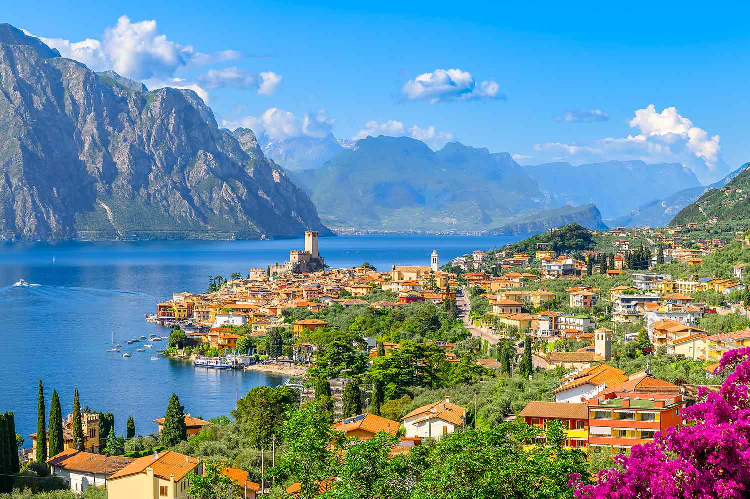 10 Best Romantic Destinations for Couples in 2026