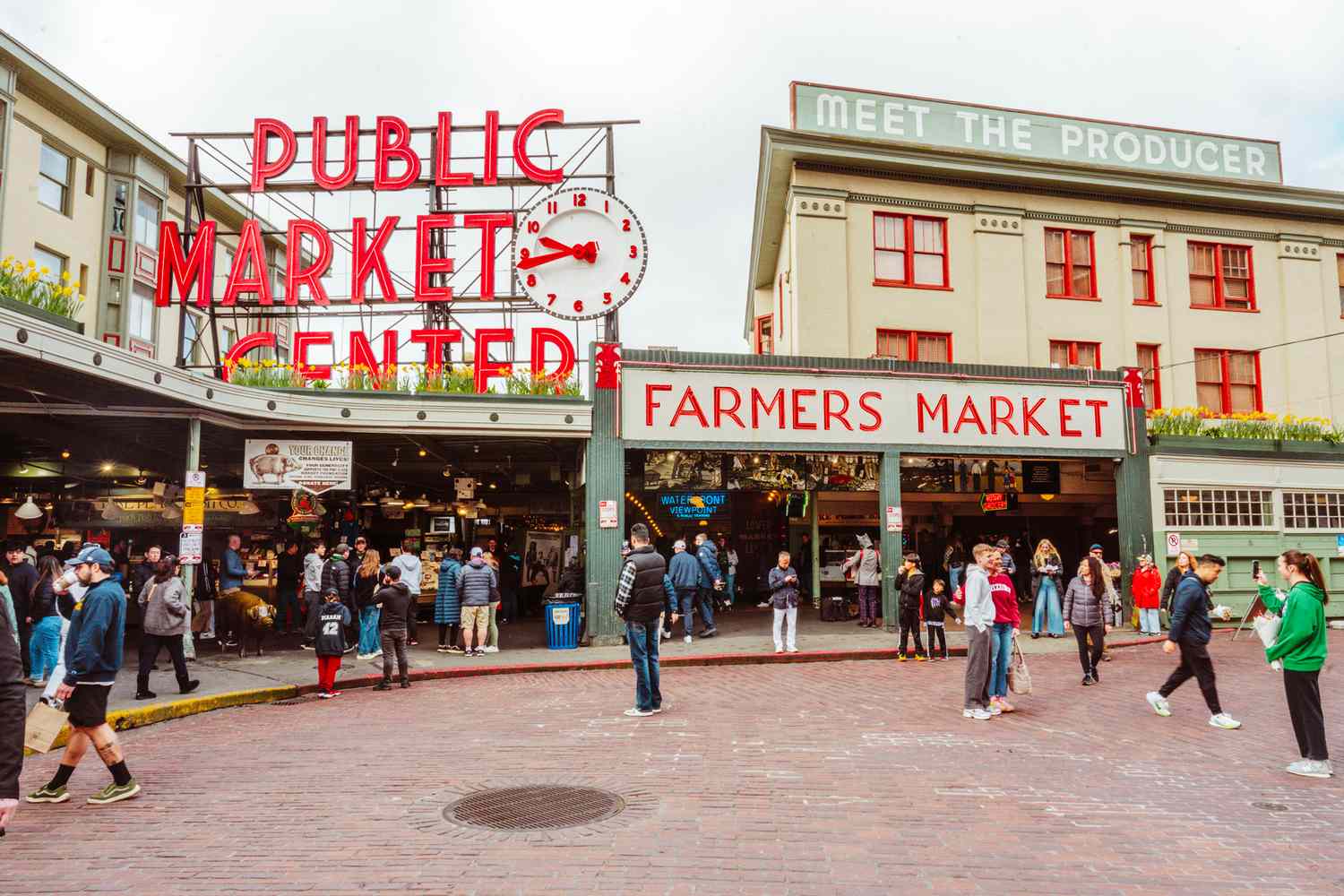 10 Best Seafood Destinations in the U.S. (Chef-Approved)